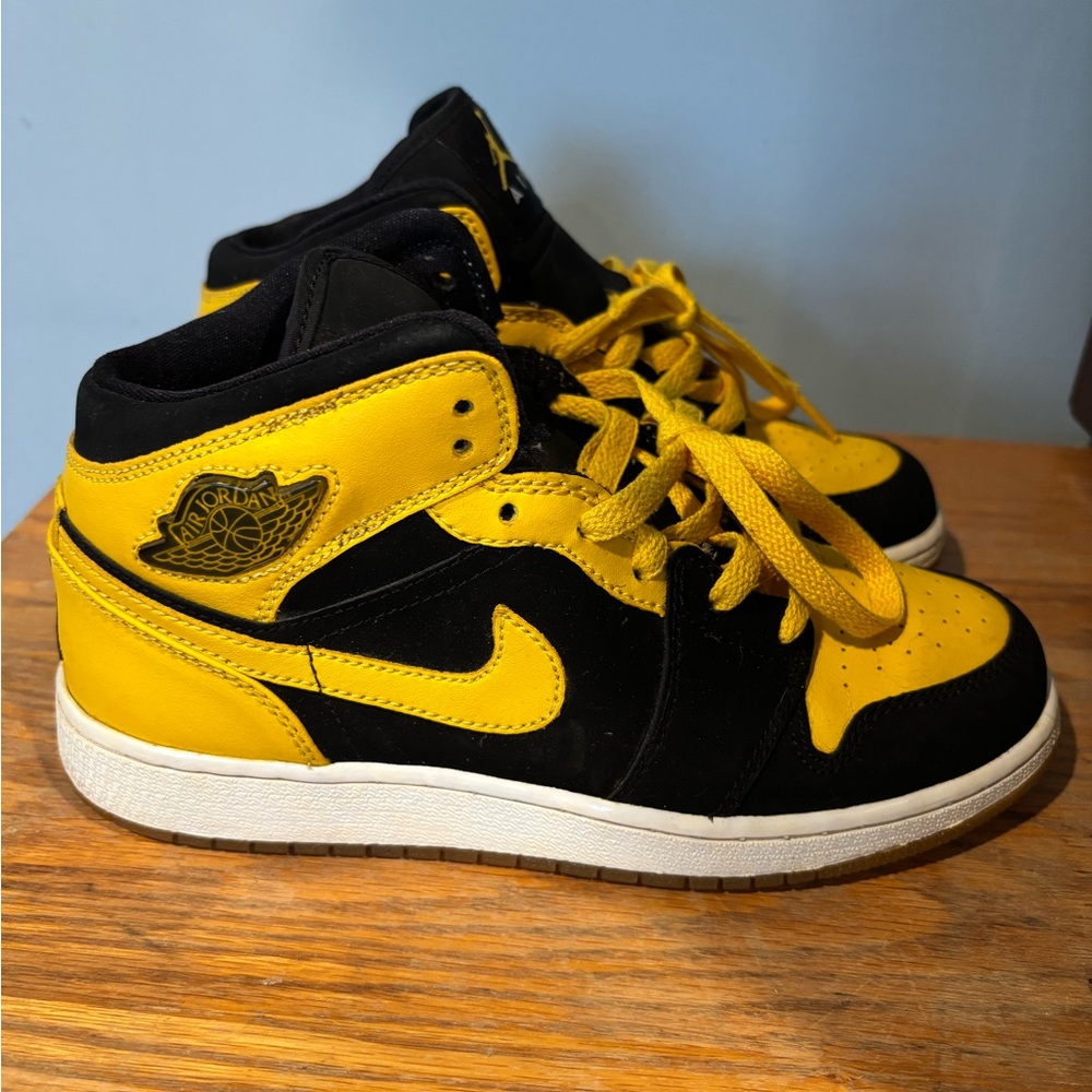 Jordan 1 New Loves 2007